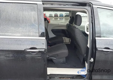 2019 Chrysler Pacifica Touring Plus из США, поврежденный, VIN 2C4RC1FG2KR525532